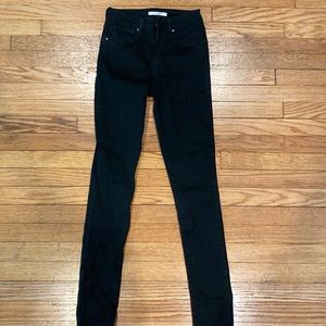 LEVIS High Rise Black Skinny Jeans
